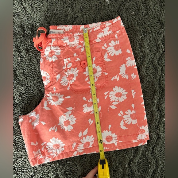 GAP Low Rise Floral Orange Shorts Size 8 - Picture 8 of 8